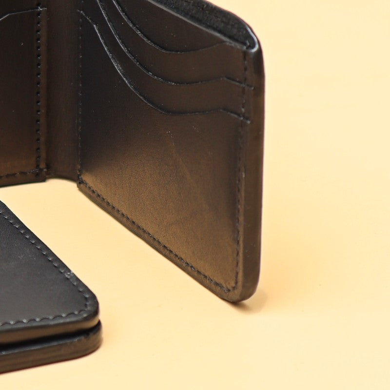 Classic Bifold Wallet in Black