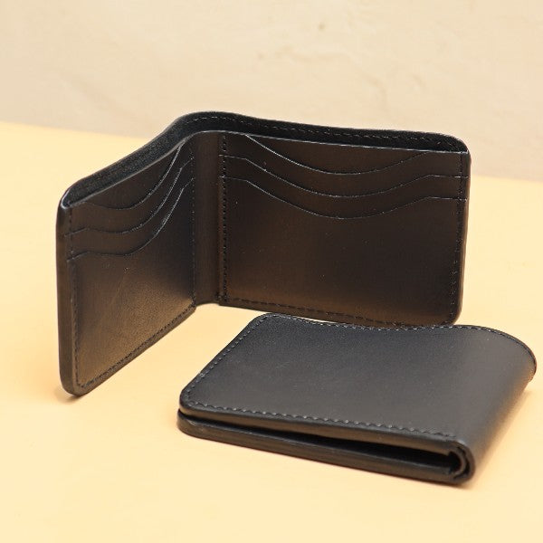 Classic Bifold Wallet in Black