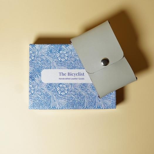 Card Holder in Off-White