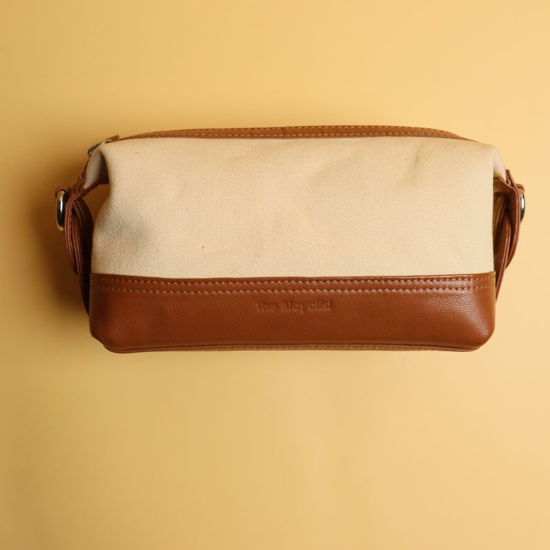 Leather & Canvas Dopp Kit in Off-White