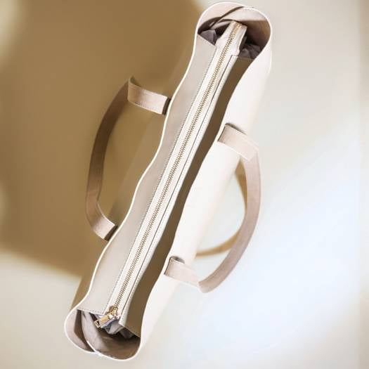 15" Laptop Tote in Off-White with Zipped Closure: Lilly