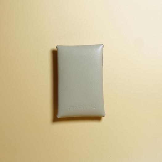 Card Holder in Off-White