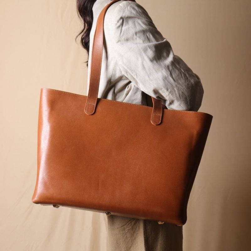 Work Tote in Classic Tan with Zipped Closure: Lilly