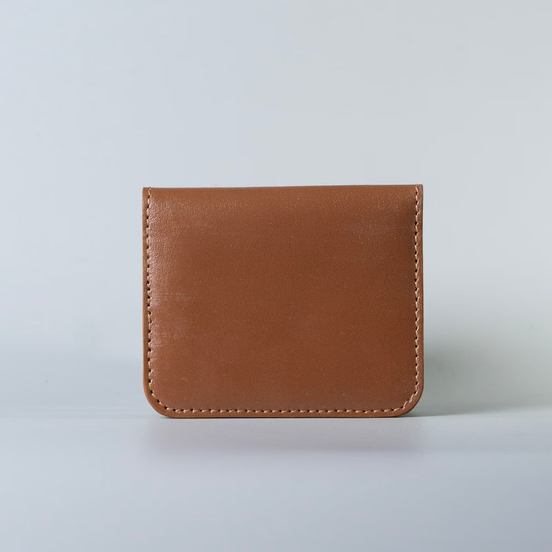 Slim Minimalist Bifold Card Wallet in Tan