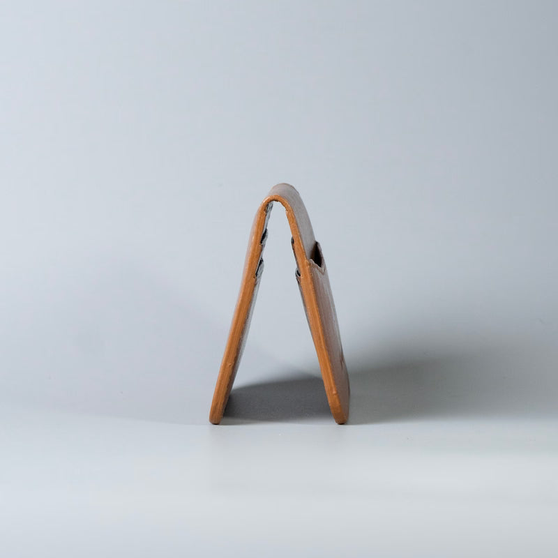 Slim Minimalist Bifold Card Wallet in Tan