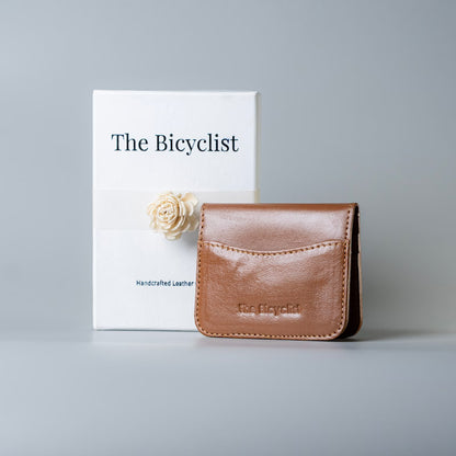 Slim Minimalist Bifold Card Wallet in Tan
