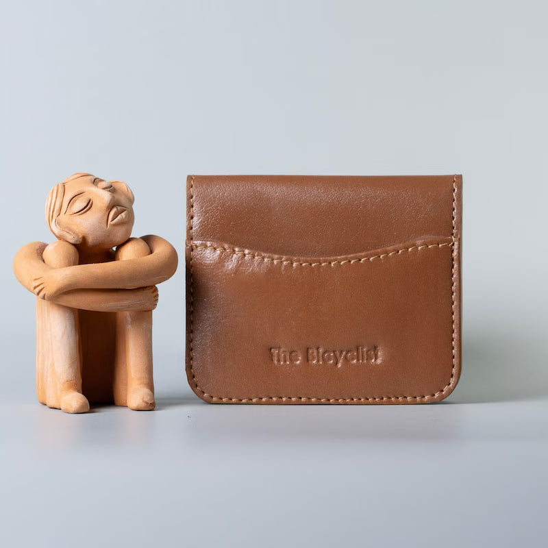 Slim Minimalist Bifold Card Wallet in Tan