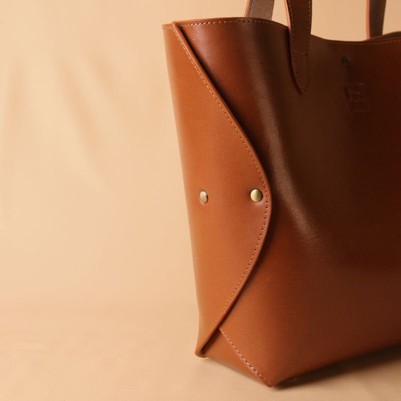 Medium Tote Handbag in Classic Tan: Lilly - Bicyclist: Handmade Leather Goods Leather Goods bicyclistshop