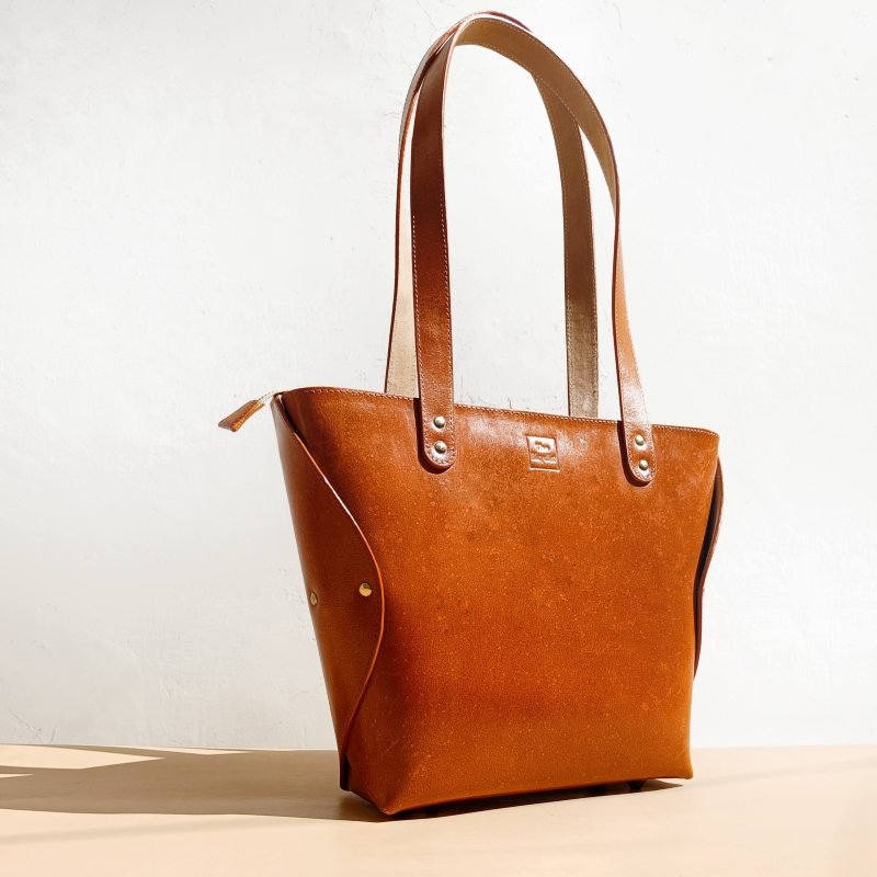 Womens Luxury minimal genuine handmade Tan leather office work tote customized handbag with zipper for ladies - The Bicyclist